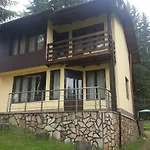 мерджан *